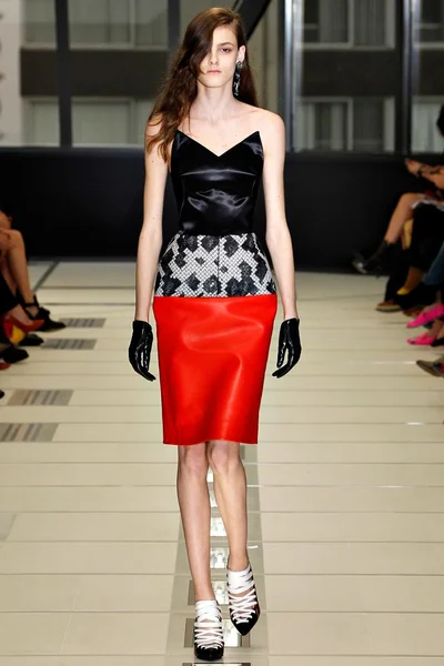Look 43